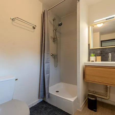 Le Davin - Parc Paul Mistral - Stade Des Alpes Apartman *